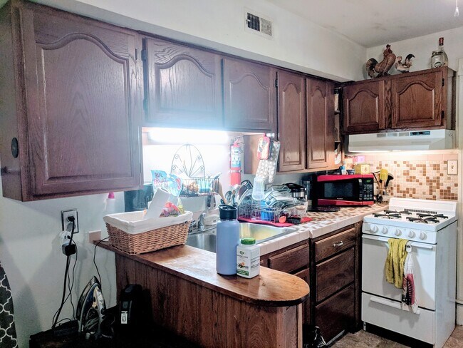 Photo - 3314 Ellwood Ave Unit Apt. A