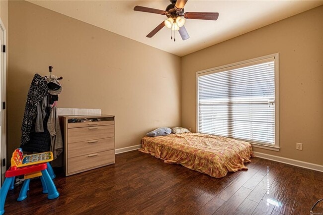 Photo - Valley Stream Subdivision!
