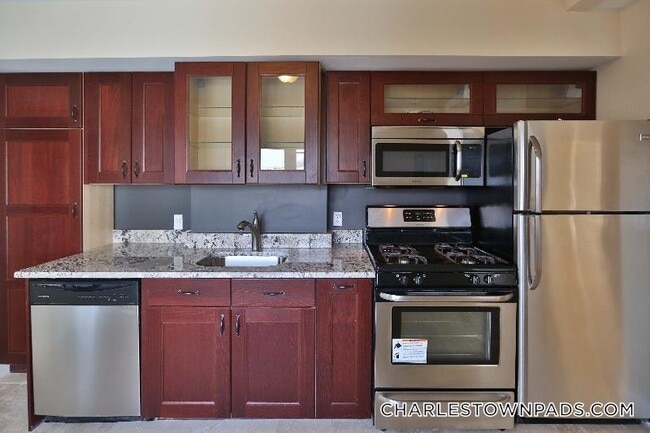 Photo - 28 Parker St Unit 2