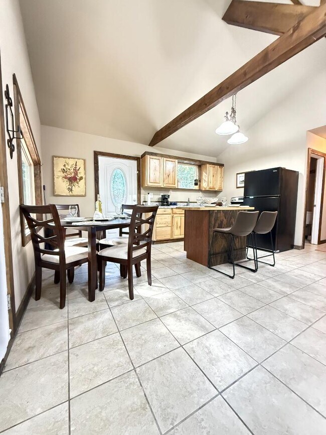 343 Knob Hill Cir