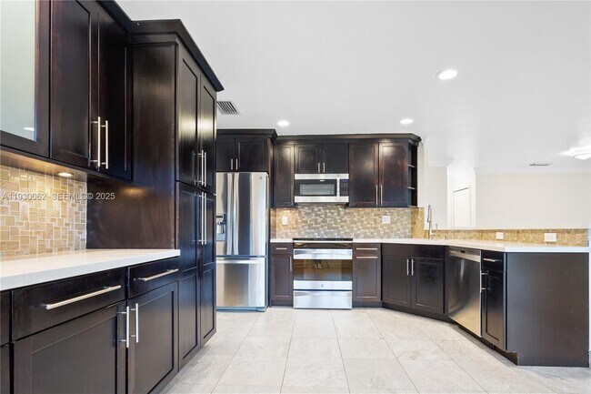 Photo - 11071 NW 47th Ln