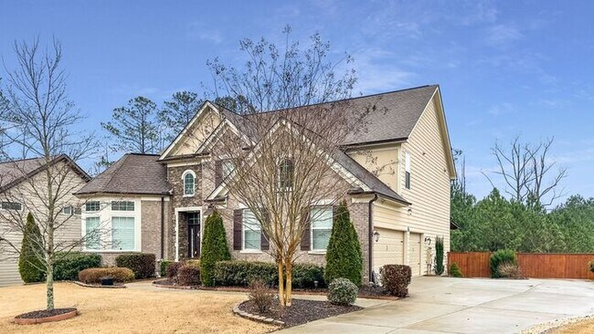 Photo - Stunning Cumming Executive Home, Hand Scra...