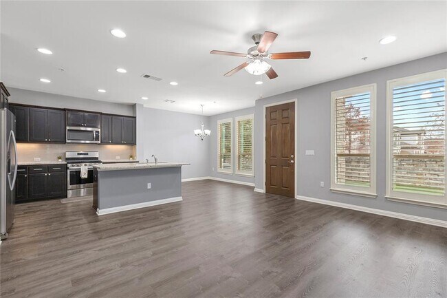 Photo - 13800 Lyndhurst St Unit 184