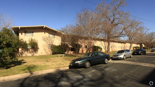 Eden Roc - Eden Roc Apartments