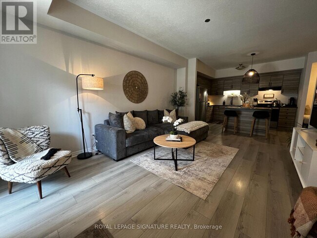 Photo - 25 Isherwood Ave