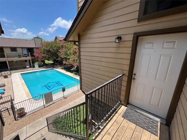 Photo - 5608 Cougar Dr Unit 219