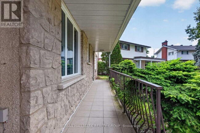 Photo - 1038 Arnot Rd