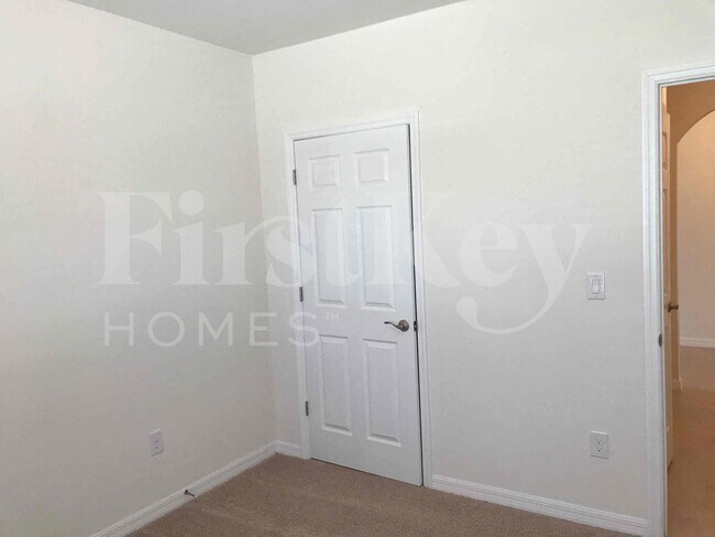 Photo - 1609 SW 25th Ln