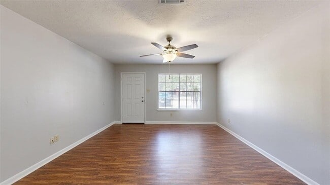 Photo - 3921 Olive St Unit B