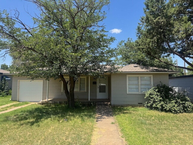 Photo - 2508 44th St House