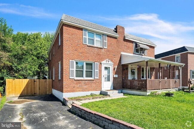 Building Photo - 817 Colwell Rd Rental