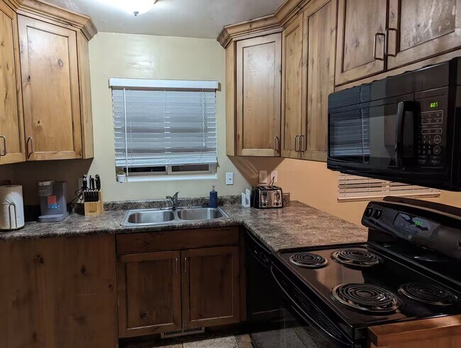 567 Tiffany Town Dr Unidad 1