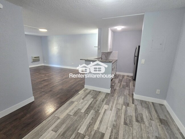 Building Photo - 2281 S Vaughn Way Rental