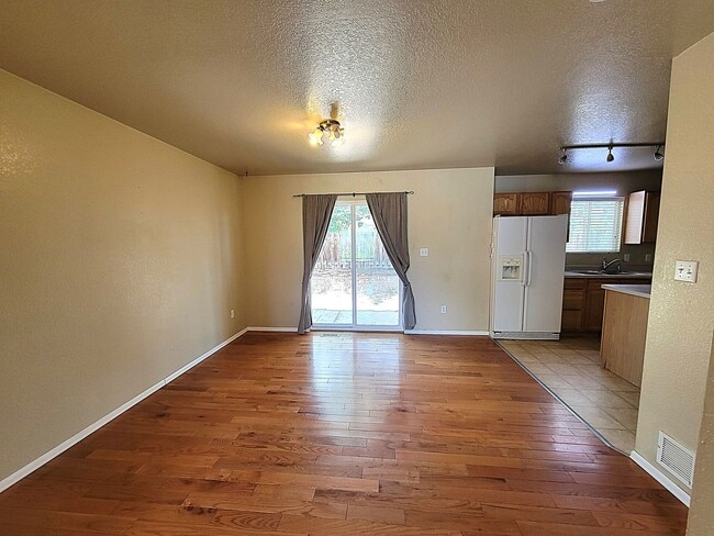 Photo - 1229 Silverqueen Rd