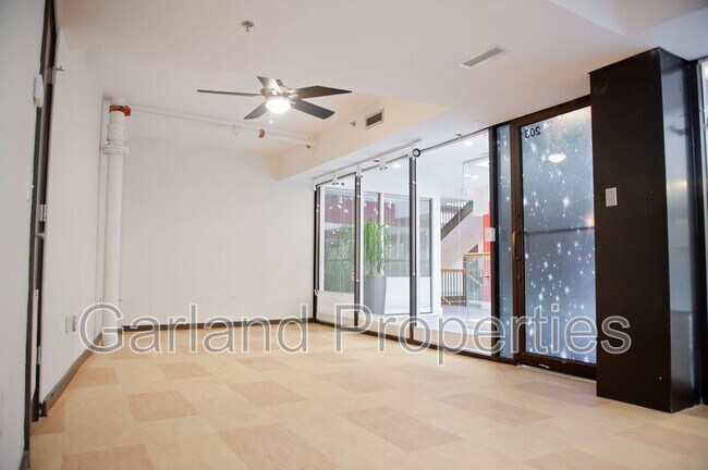 Photo - 110 Campbell Ave SE Unidad SW 203