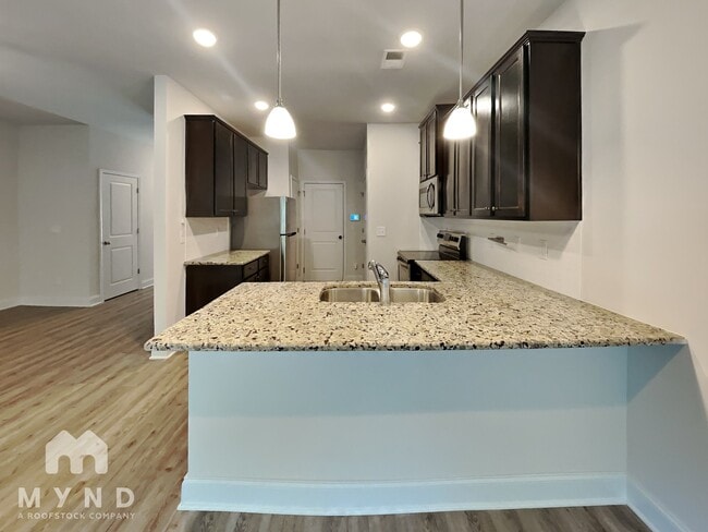 Photo - 10170 Benton Woods Dr