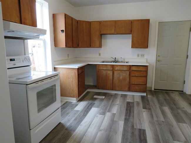 Photo - 2 Bed / 1 Bath House