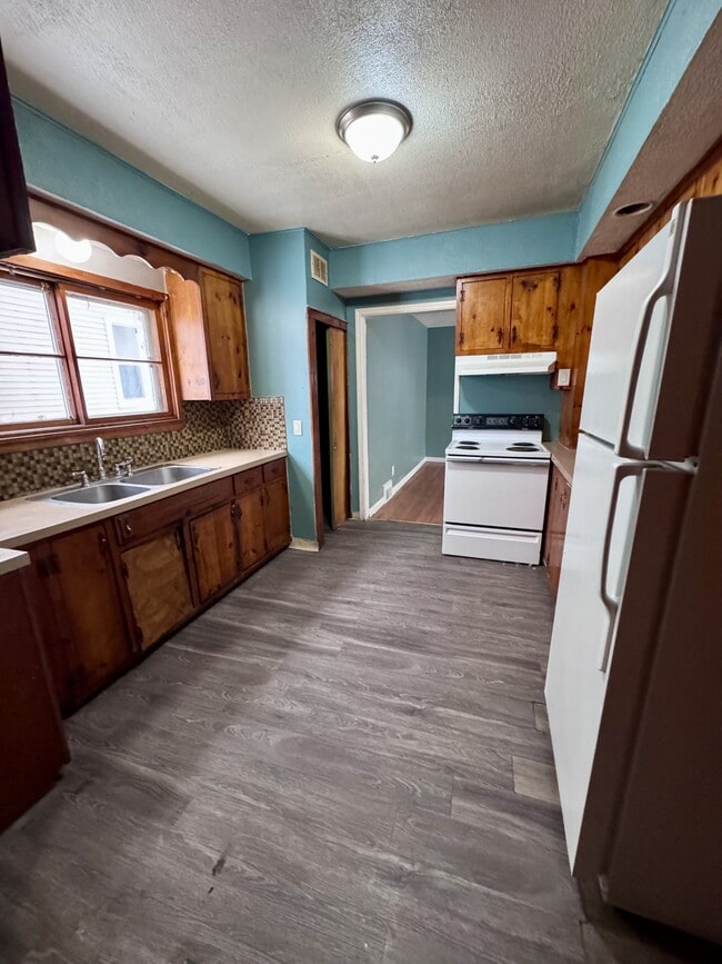 Photo - 918 Eureka St