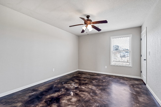 Photo - 19 Lawrence Rd 434 Unit 9