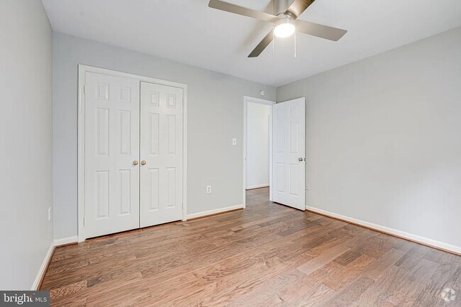 Building Photo - 7 Apple Blossom Ct Rental