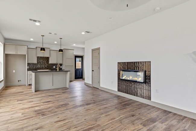 Photo - 5812 Cooks Ln