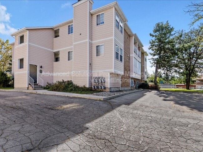 Photo - 9132 S Scirlein Dr