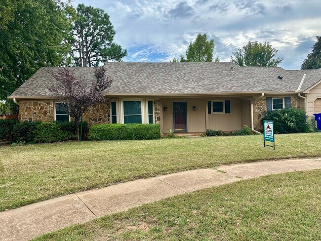 Photo - Immaculate major remodeled executive home ...