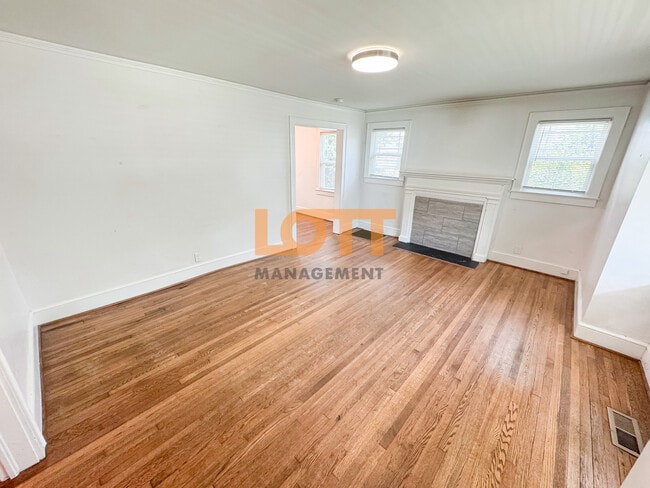 Photo - 110 Pleasant Ridge Ave