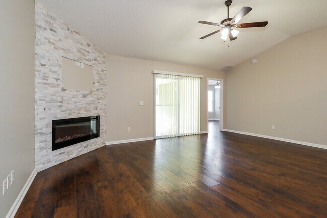 Photo - 3087 Havengate Dr