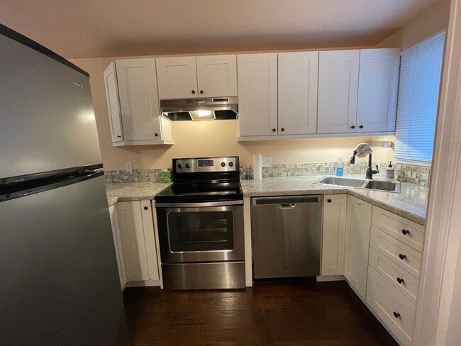 Photo - Walk to Pearl Street Mall from this adorable, updated 1 bedroom condo at Whittier Square Unit 217