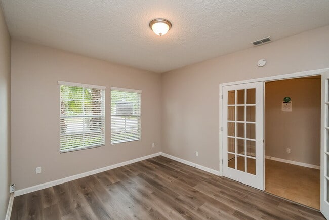 Photo - 16280 Stanis Ct