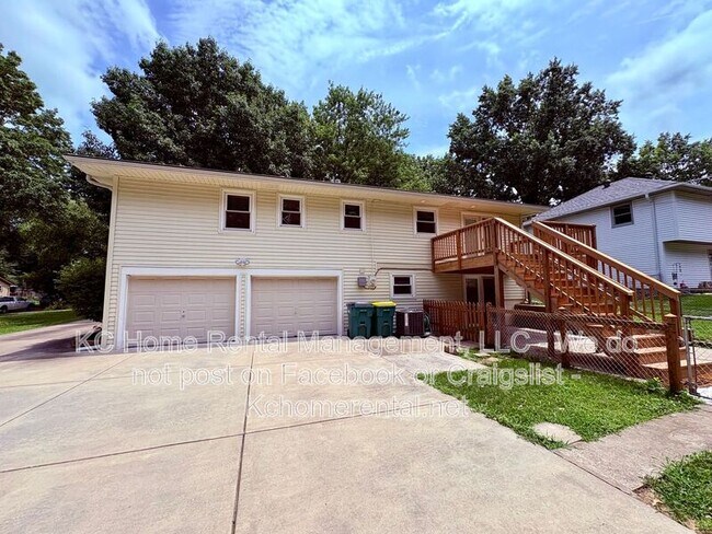 Photo - 6012 Noland Rd