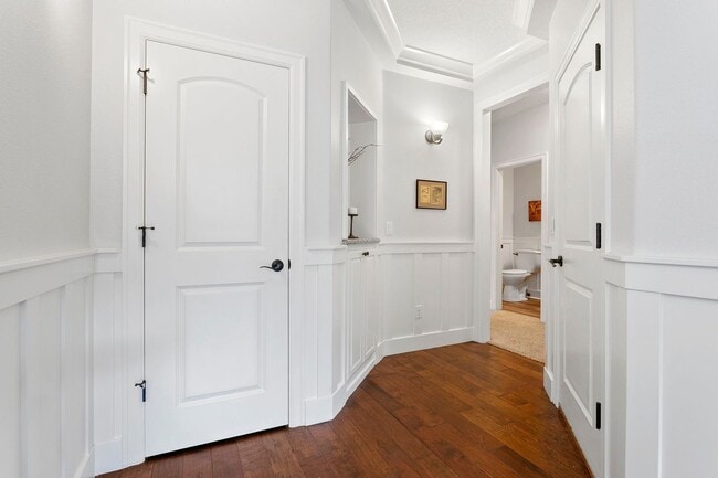 Photo - Beautiful 4-bdr/2.5 bath Hillsboro home w/ fireplace near nature area, Intel, Nike, and more