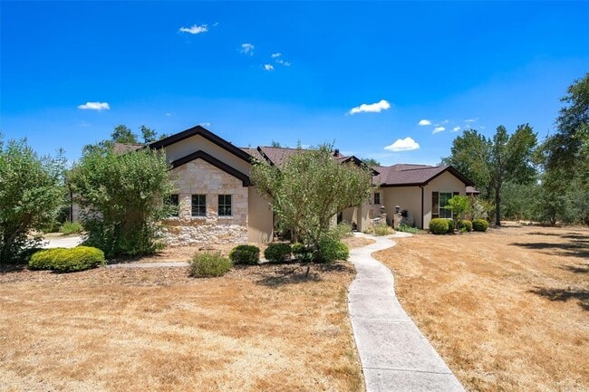 Photo - 485 Canna Lily Cir