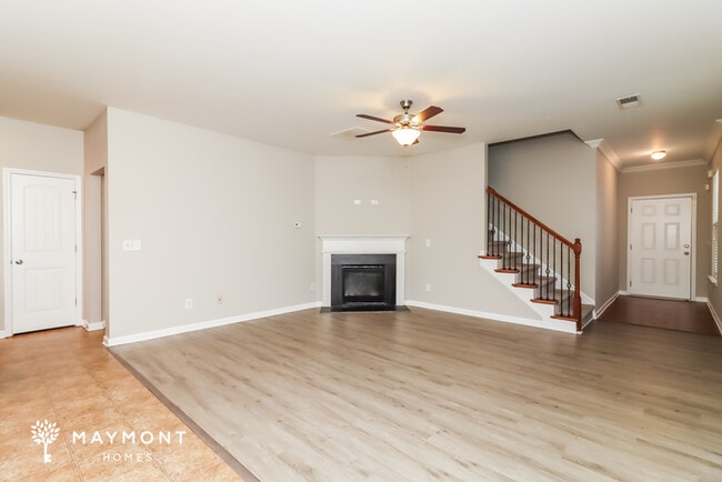 Photo - 2217 Capella Cir SW