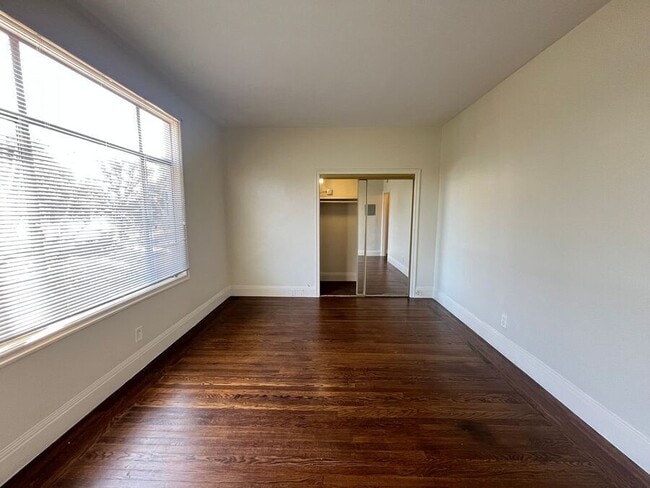 Photo - 465 Bellevue Ave Unit 02