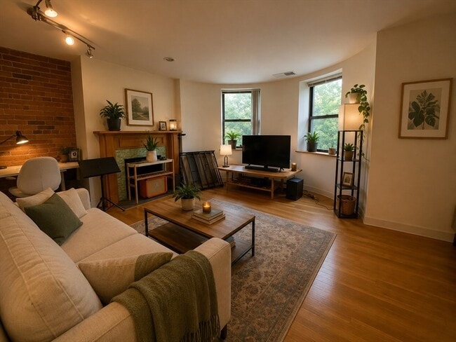 Building Photo - 84 Gainsborough St Unit 201w