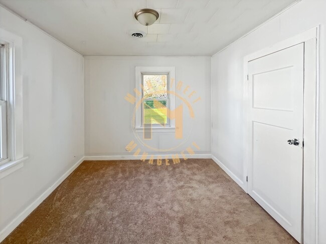 Photo - 2 Bed 1 Bath Single Family Home