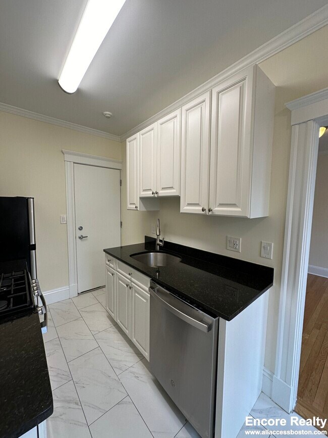 Photo - 22 Chauncy St Unit 26