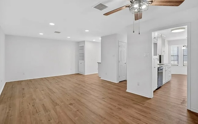 Photo - 3220 Preston Dr
