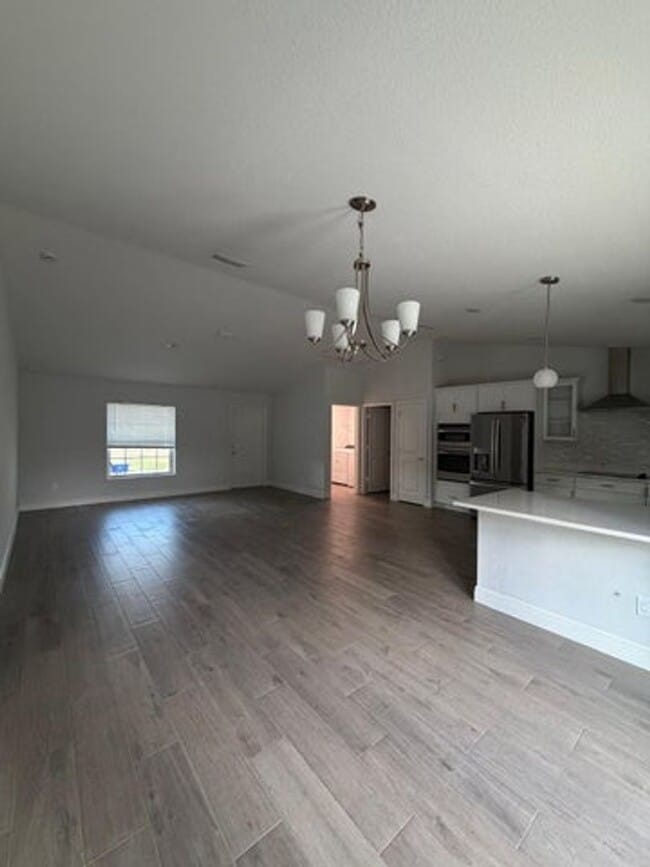 Building Photo - 4150 130th Ave N