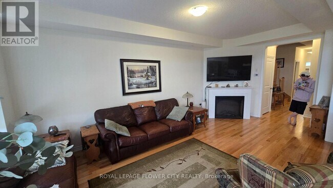 Photo - 1241 Rexton Dr