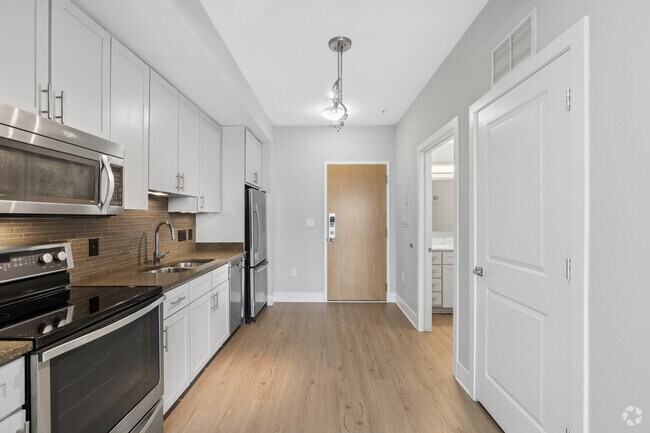 ST2 Studio - 544SF - Kitchen