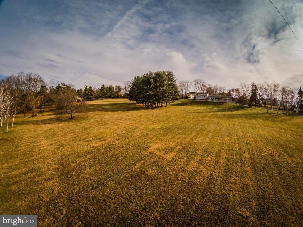 Photo - 189 Morris Rd