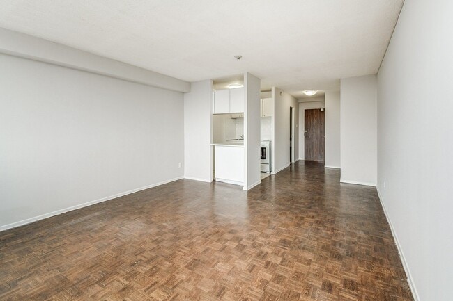 Photo - The Crossways