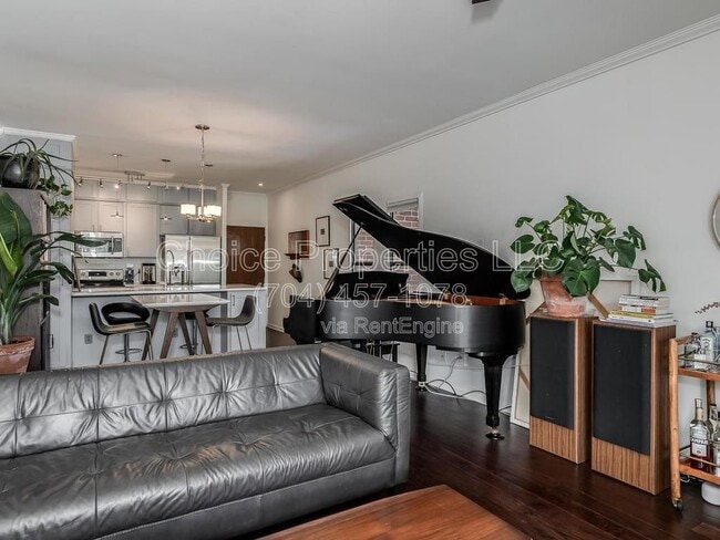 Photo - 224 N Poplar St Unidad Apt 13