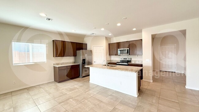 Photo - 17839 W Getty Dr