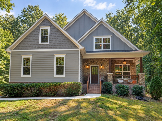 1078 Hurricane Creek Rd