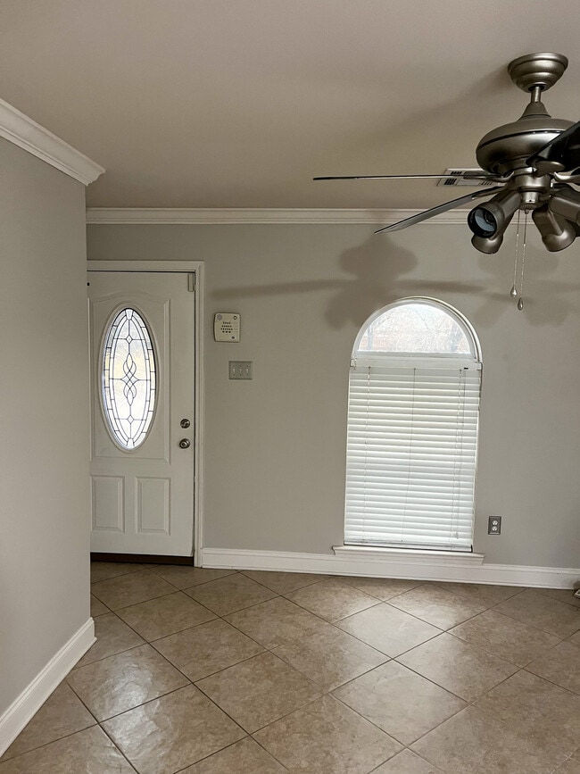 Photo - 3604 Pakenham Dr Unit 3606