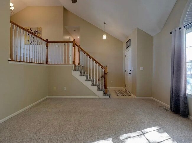 604 SW Nelson Dr